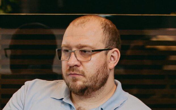 У одеського кандидата на посаду судді Віктора Сизоненко знайшли бізнес з прокурором, якого затримали за хабар