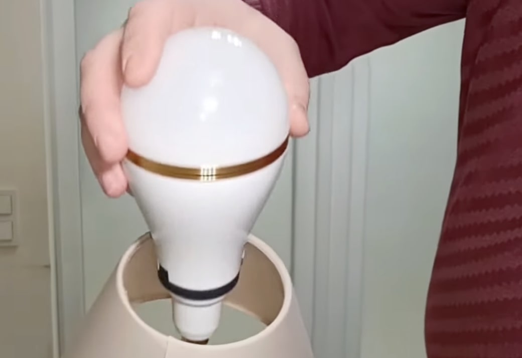 Графік відключення світла в Полтавській області на 13 листопада: критична ситуація з електрикою чекає жителів